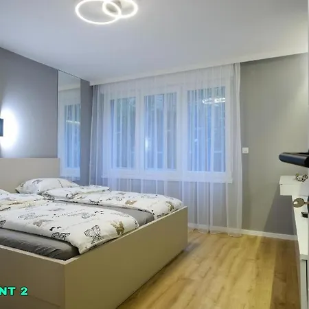 14 Διαμέρισμα *